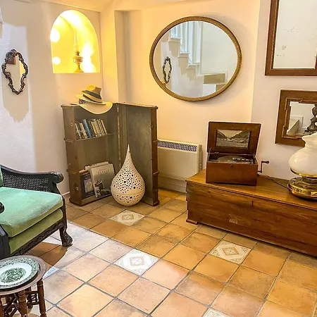 Villa D' Aniel Mansion *