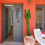 D' Aniel Mansion *