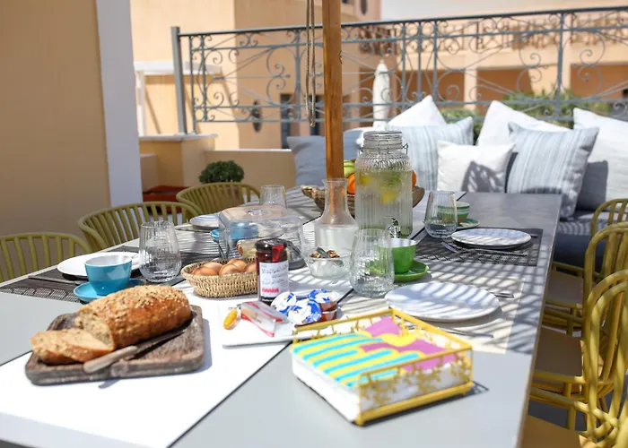 D' Aniel Mansion Villa